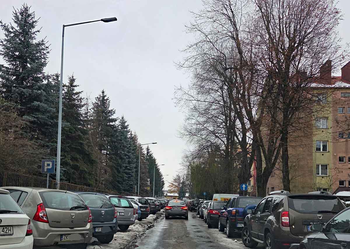 Nowy Sącz ulica Zamenhofa. od 1 stycznia 2026 w SPP to strefa C 