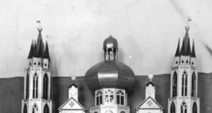 Wystawa szopek we Lwowie. Szopka z Krosna