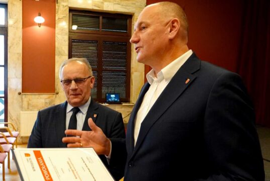 z inicjatywy starosty nowosądeckiego Tadeusza Zaremby powstał Nowosądecki Klub Biznesu