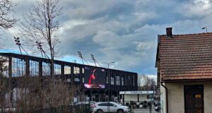 Komercjalizacja miejskiego stadionu idzie opornie. Wydatków przybywa, przychodów brak ile kosztuje utrzymanie stadionu miejskiego w Nowym Sączu