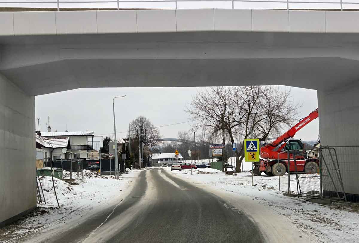 tymczasowe zamknięcie ulicy Starowiejskiej w Nowym Sączu w rejonie wiaduktu kolejowego