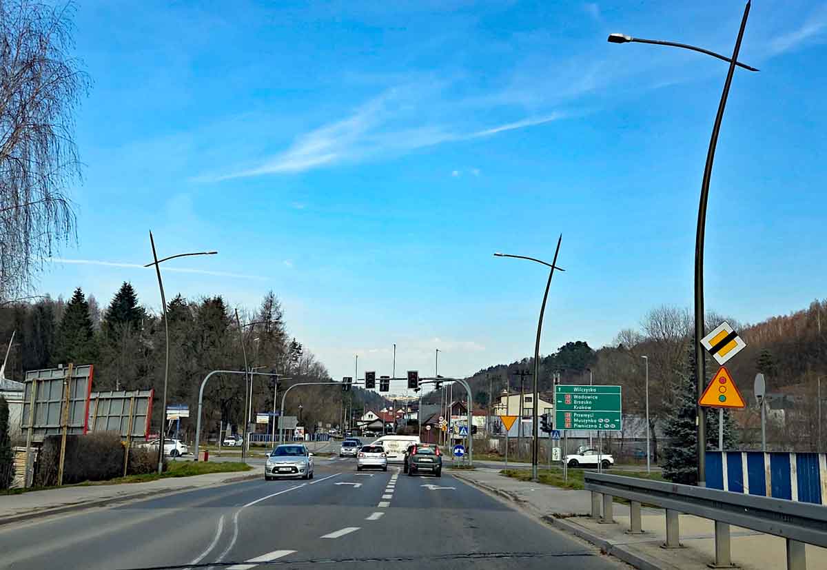 zapytania radnych Nowego Sącza - czy można zmienić cykl świateł na skrzyżowaniu ul. Barskiej, Witosa i Pieczkowskiego