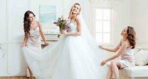 5 kluczowych kroków. Sala weselna Kraków – na co zwrócić uwagę przed podpisaniem umowy? sala weselna Kraków na wedding.pl. panna młoda i druhny