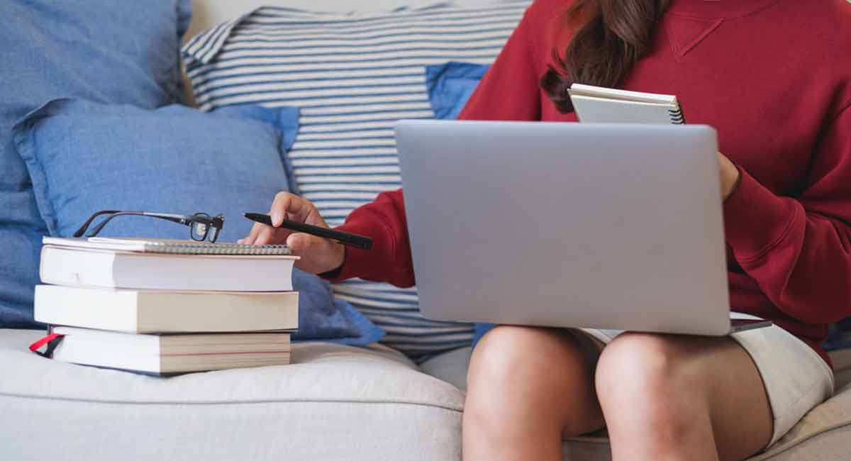 studia językowe na Uczelni Lingwistyczno-Technicznej w Przasnyszu