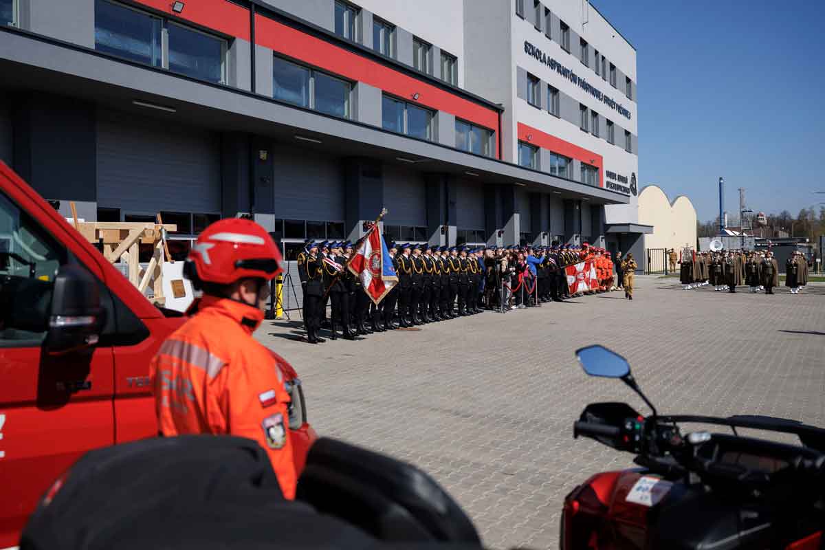 Nowa strażnica PSP w Nowym Sączu - uroczyste otwarcie