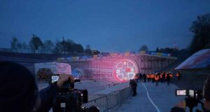 Pierwszy tunel kolejowy w ramach Podłęże-Piekiełko wydrążony! zakończenie drążenia tunelu kolejowego pod Pisarzową na linii 104