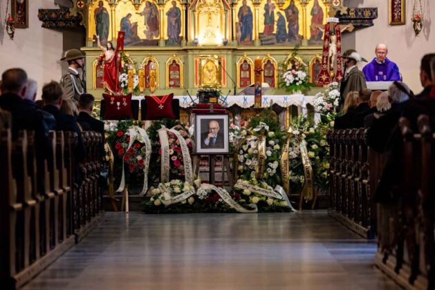 uroczystości pogrzebowe Krzysztofa Pawłowskiego