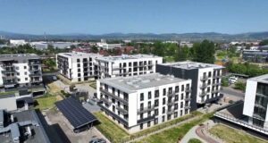 inwestycja STBS przy ul. 29 Listopada w Nowym Sączu zakończono - widok z góry na bloki