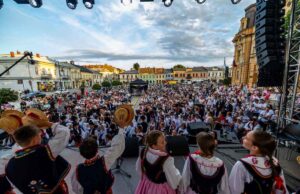 33. Festiwal Święto Dzieci Gór finał na nowosądeckim rynku