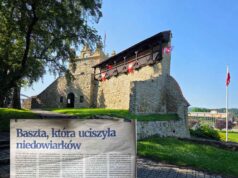 Baszta Kowalska i fragment murów oraz tytuł z Kuriera Nowosądeckiego