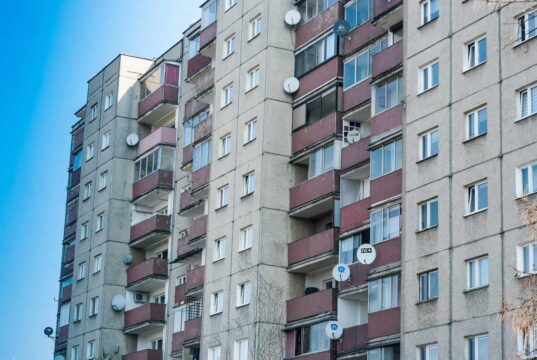 rozwód podział majątku. Kancelaria Adwokacką Adwokat Małgorzata Michalik w Nowym Sączu. blok mieszkalny