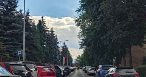 Drugi falstart z wprowadzeniem strefy parkowania C Ulica Zamenhofa w Nowym Sączu - wkrótce rozszerzenie strefy płatnego parkowania