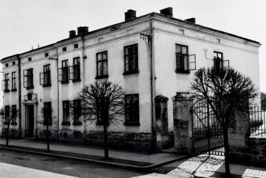 szkoła krawiecka w Nowym Saczu przy ul. Morawskiego